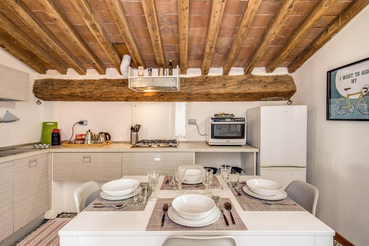 Aweshomeitaly - Lungarno Bellavista Penthouse Appartement